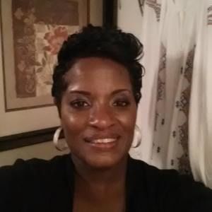 Meet your Posher, Adriane